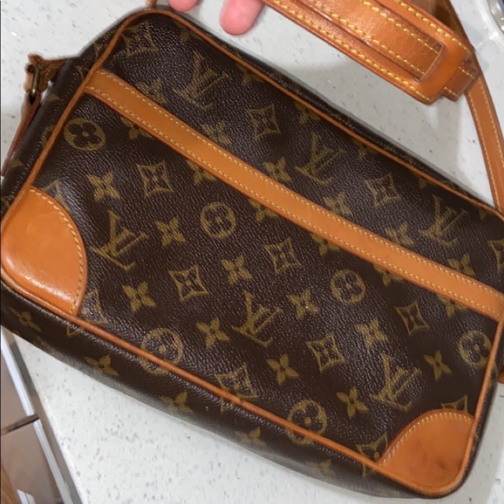 Louis Vuitton Trocadero crossbody